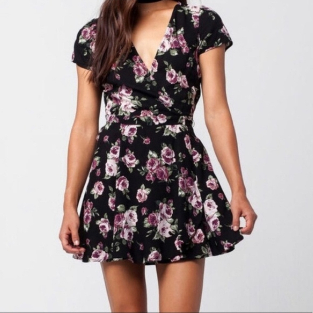 TILLY'S Floral Wrap Dress